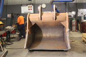 365 Bucket rebuild (3) 